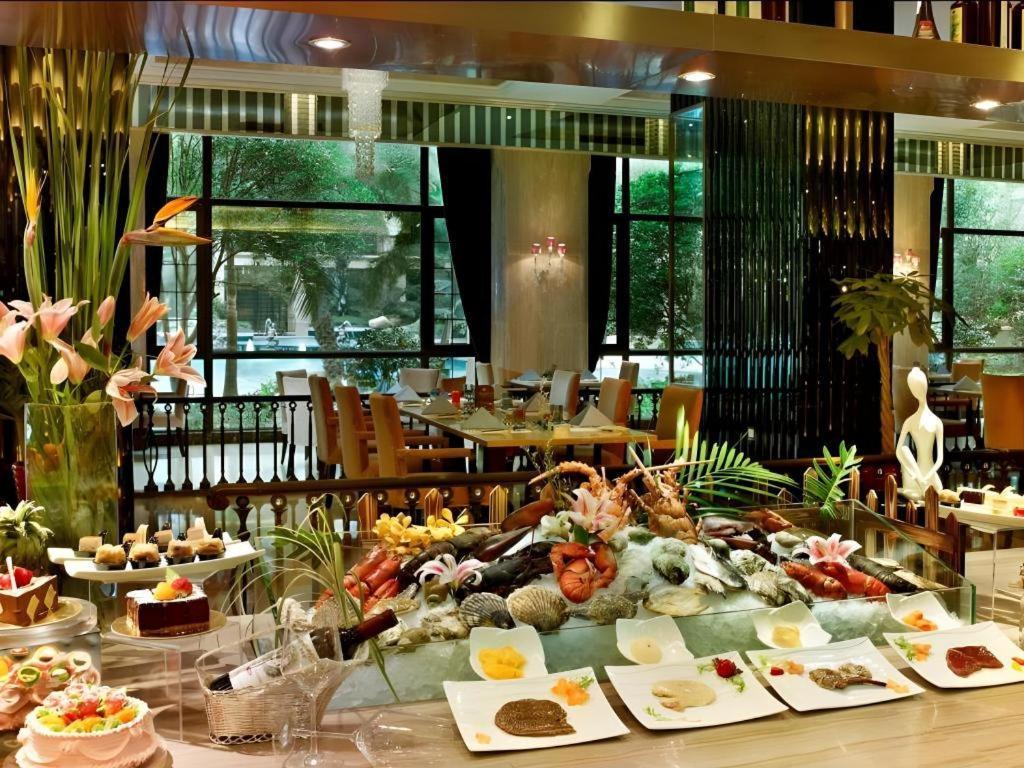 Chateau Starriver Guangzhou Peninsula Eksteriør billede