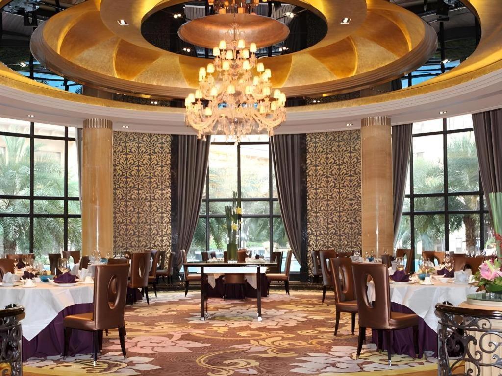 Chateau Starriver Guangzhou Peninsula Eksteriør billede